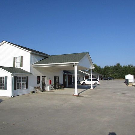 Douglas Inn & Suites, Blue Ridge, Ga Exterior foto